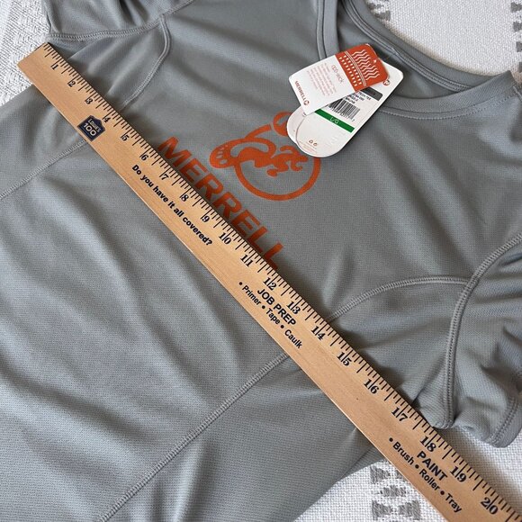 Merrell Women's Basic Workout Tee NWT Gray Wicking UPF Large Activewear Outdoor - Picture 4 of 9